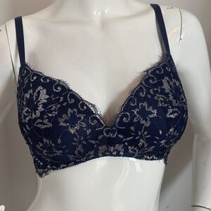 Victoria's Secret Midnight Floral Lace Bra